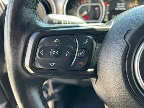 Used 2022 Jeep Wrangler Sport AWD/4WD image 13