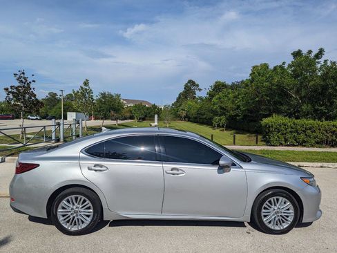 Used 2014 Lexus ES 350 w/ Luxury Package image 7