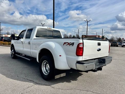 Used 2014 Ford F350 Lariat w/ Lariat Interior Package image 5
