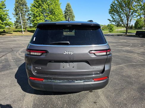 Used 2024 Jeep Grand Cherokee L Limited w/ Luxury Tech Group II AWD/4WD image 5
