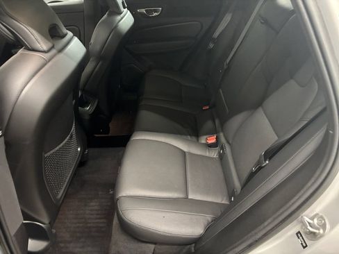 Certified 2023 Volvo XC60 B5 Plus w/ Protection Package Premier AWD/4WD image 14