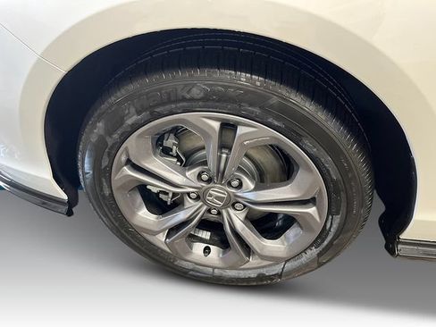 New 2026 Honda Accord EX-L image 11