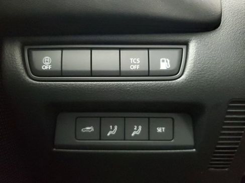 Certified 2025 MAZDA CX-50 AWD 2.5 Hybrid w/ Premium Pkg image 34