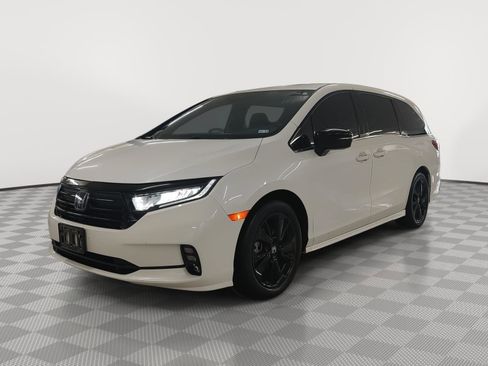 Used 2023 Honda Odyssey Sport image 25