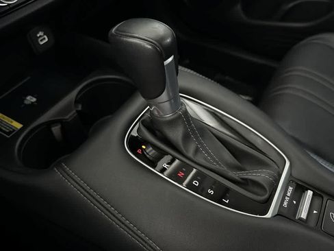 Used 2023 Honda HR-V EX-L image 21