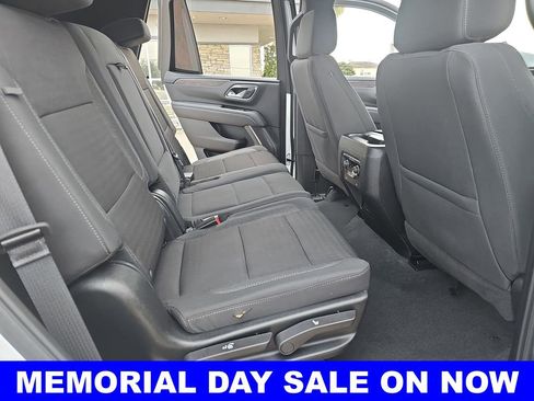 Used 2024 Chevrolet Tahoe LS RWD image 11