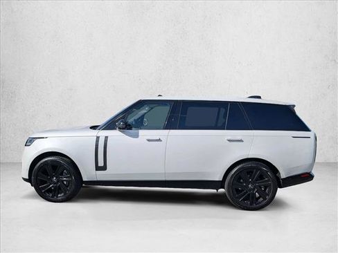Used 2023 Land Rover Range Rover Long Wheelbase SE AWD/4WD image 9