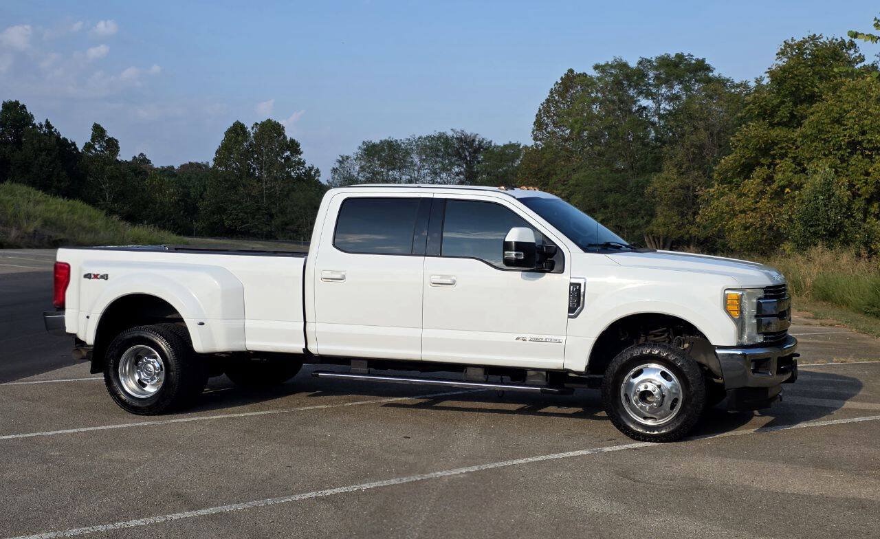 Used 2017 Ford F350 Lariat AWD/4WD image 27