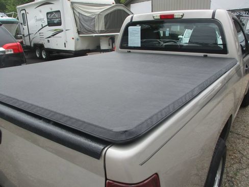 Used 2004 GMC Canyon SLE w/ Power Convenience Package RWD image 5