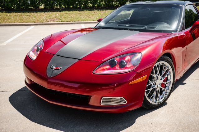 Used 2008 Chevrolet Corvette Coupe w/ Preferred Equipment Group RWD image 25
