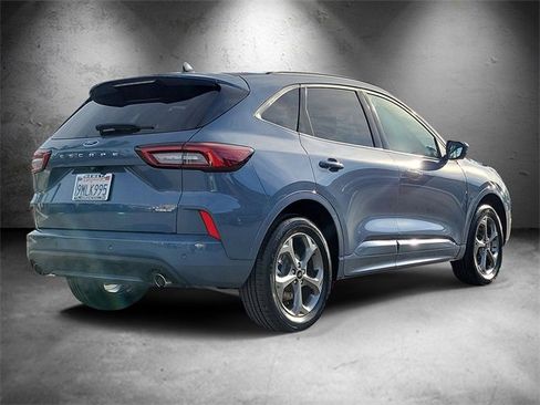 Certified 2024 Ford Escape ST-Line Select w/ Tech Pack #2 image 3