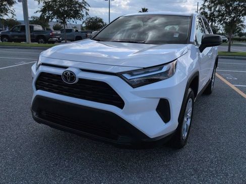 Certified 2024 Toyota RAV4 LE FWD image 8