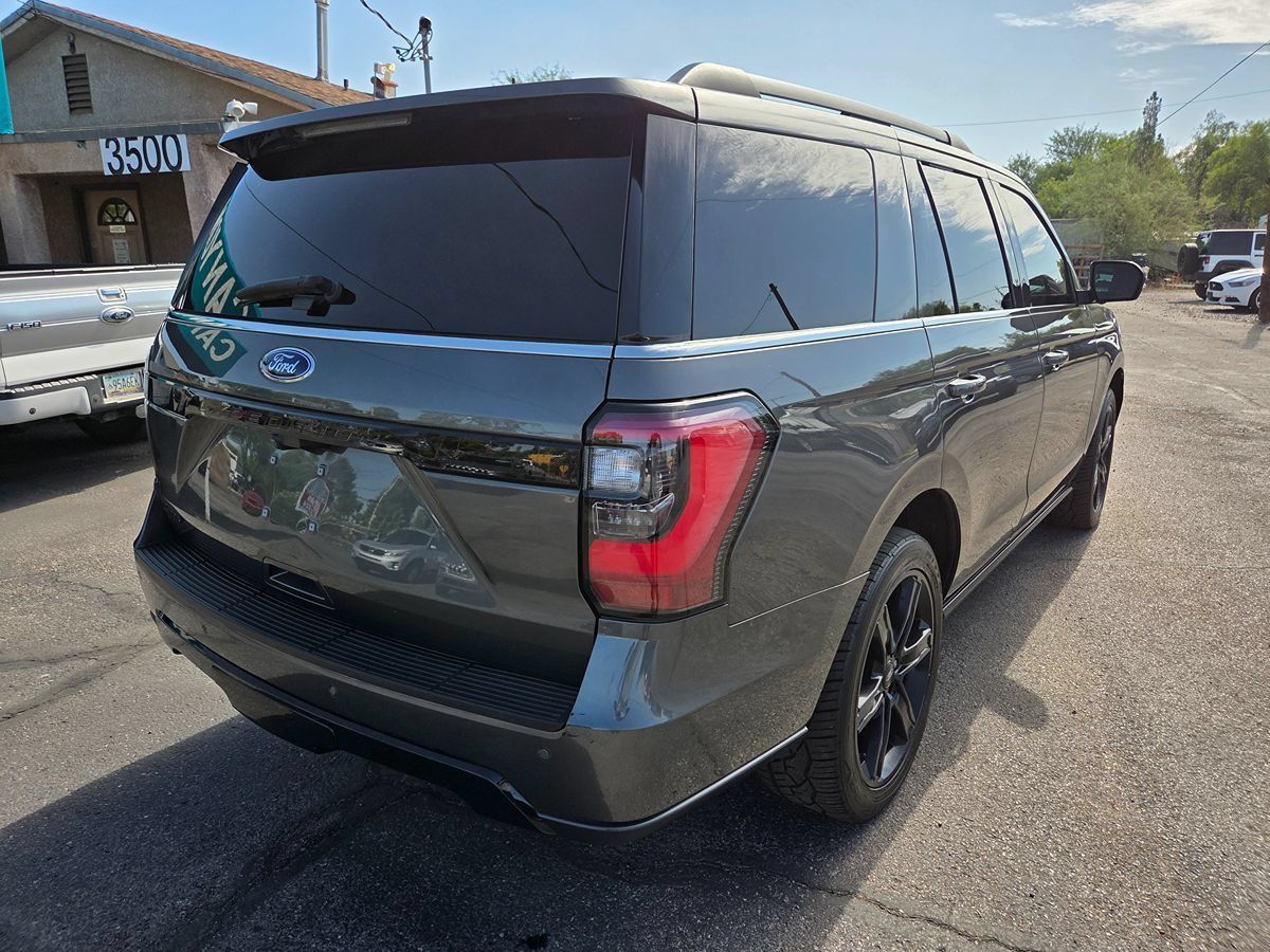Used 2019 Ford Expedition Limited w/ Equipment Group 303A AWD/4WD image 8