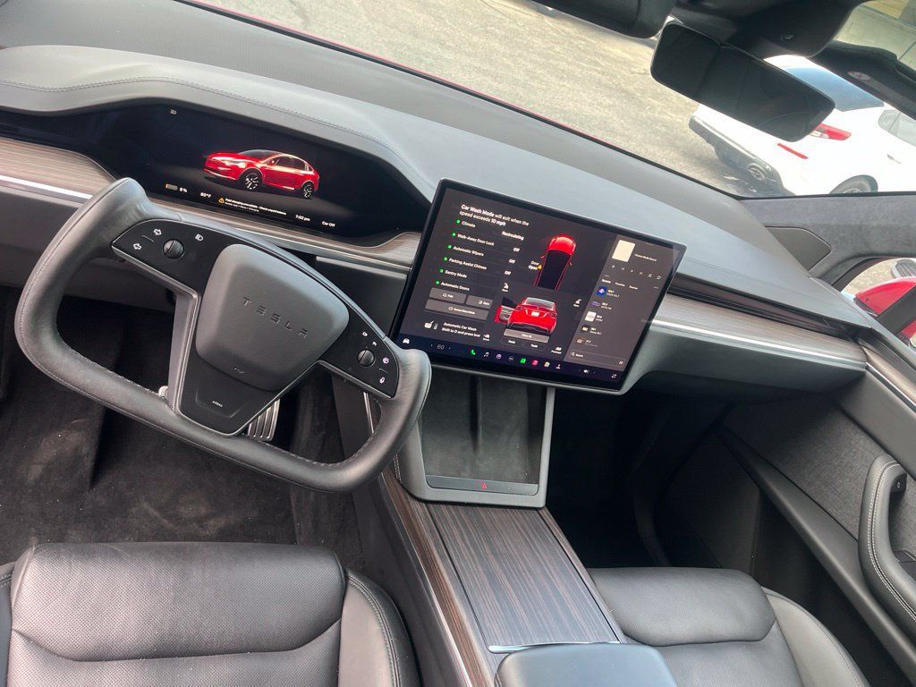 Used 2023 Tesla Model X AWD/4WD image 14