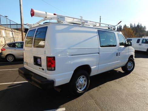 Used 2014 Ford E-250 and Econoline 250 image 7