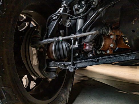 Used 2024 GMC Sierra 3500 Denali w/ Denali Reserve Package image 12