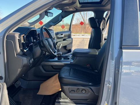 Used 2024 Chevrolet Silverado 1500 RST w/ All Star Edition Plus image 15