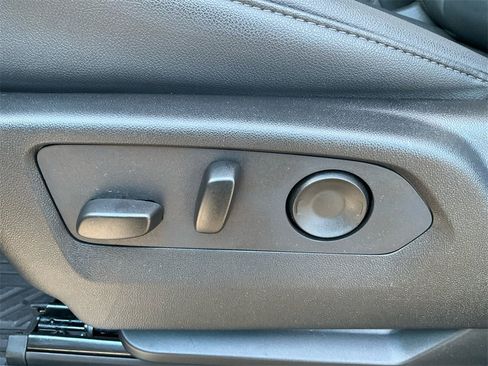 Used 2025 Chevrolet Silverado 2500 LTZ w/ Trail Boss Package image 28