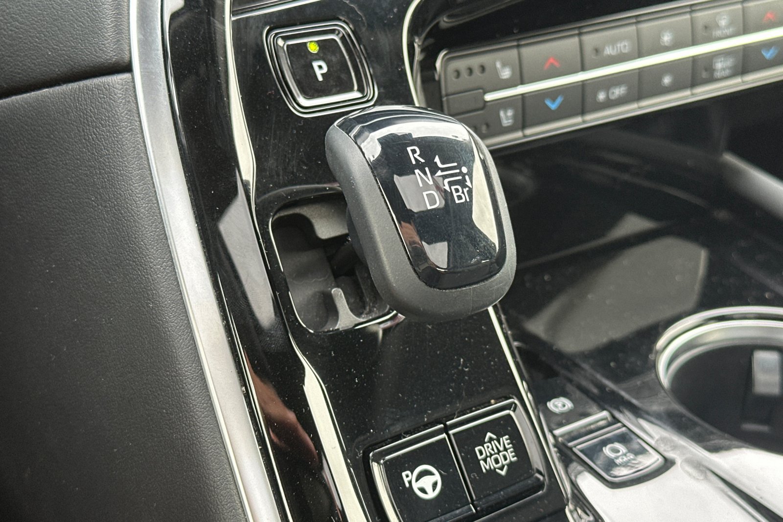 Used 2021 Toyota Mirai RWD image 32