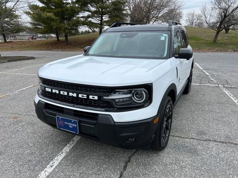 Used 2025 Ford Bronco Sport Outer Banks w/ Outer Banks Tech Package+ image 4