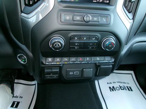 New 2026 Chevrolet Silverado 2500 Custom w/ Custom Value Package image 18