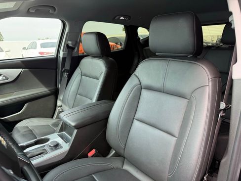 Used 2024 Chevrolet Blazer LT image 11