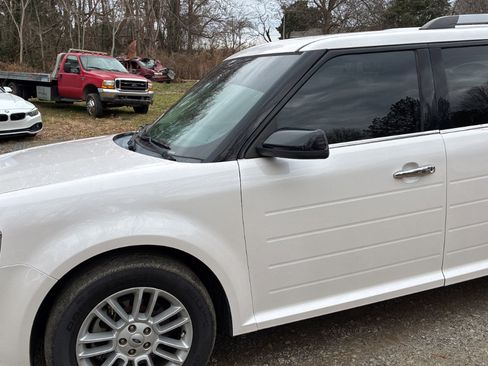 Used 2016 Ford Flex SEL w/ Equipment Group 202A image 5