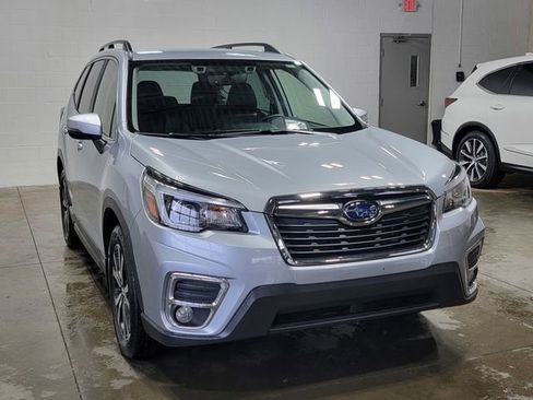 Used 2020 Subaru Forester Limited w/ Popular Package #3 AWD/4WD image 4