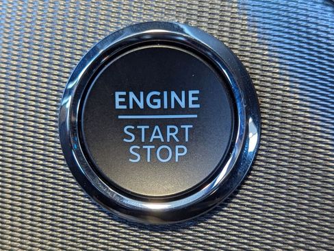 Certified 2025 Ford Explorer ST-Line w/ ST-Line Street Pack image 30