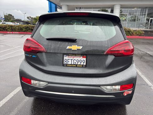 Used 2018 Chevrolet Bolt LT image 5