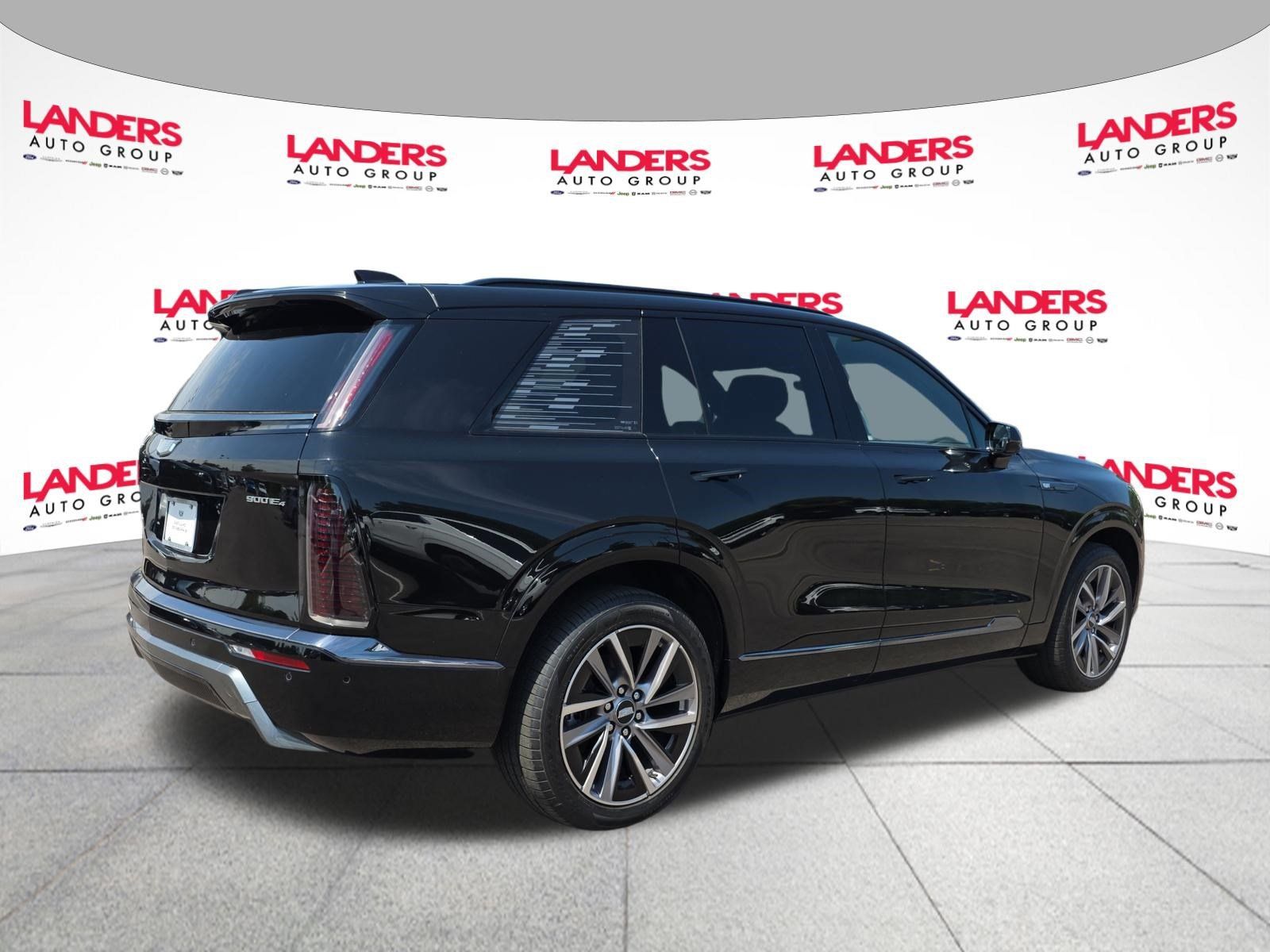 Used 2026 Cadillac Vistiq Sport AWD/4WD image 3