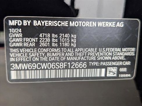 Used 2025 BMW 330i Sedan w/ M Sport Package RWD image 26