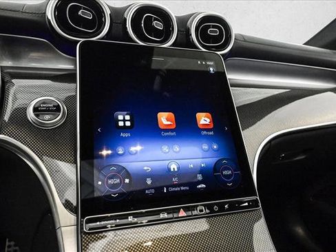 Certified 2025 Mercedes-Benz GLC 300 4MATIC image 15