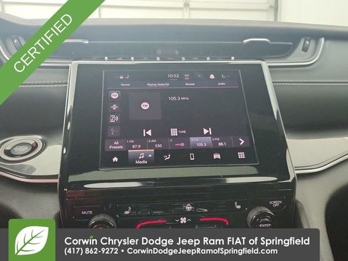 Used 2023 Jeep Grand Cherokee Altitude image 24