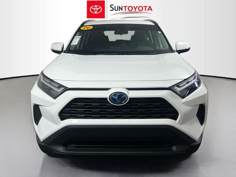 Used 2024 Toyota RAV4 XLE w/ Convenience Package AWD/4WD image 10