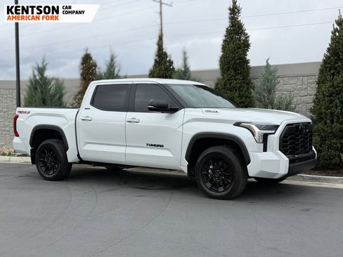 Used 2025 Toyota Tundra Limited w/ TRD Off-Road Package AWD/4WD image 12
