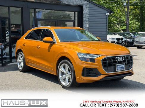 Used 2019 Audi Q8 Premium Plus w/ Premium Plus AWD/4WD image 5