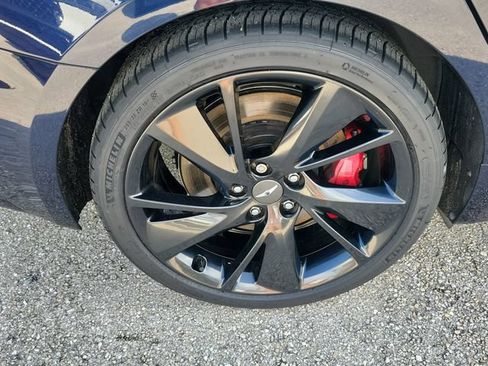 Used 2023 Genesis G70 3.3T w/ Sport Prestige Package RWD image 12