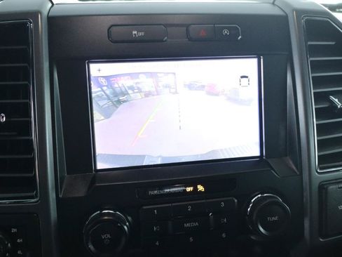 Used 2019 Ford F150 XLT w/ Equipment Group 302A Luxury AWD/4WD image 27