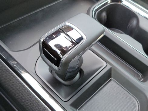 Used 2025 Chevrolet Silverado 1500 ZR2 image 26