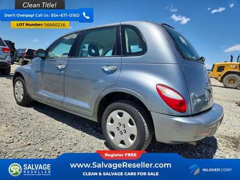 Used 2008 Chrysler PT Cruiser FWD image 3