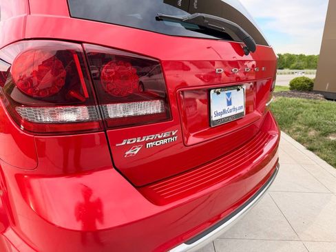 Used 2018 Dodge Journey Crossroad AWD/4WD image 32