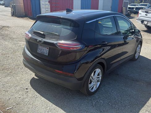 Used 2023 Chevrolet Bolt LT w/ Driver Confidence Package FWD image 5