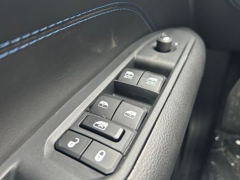 New 2026 Jeep Compass Latitude image 17