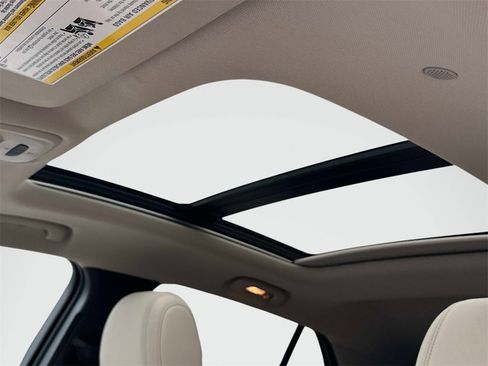 Used 2023 Buick Encore GX Essence w/ Experience Buick Package image 15