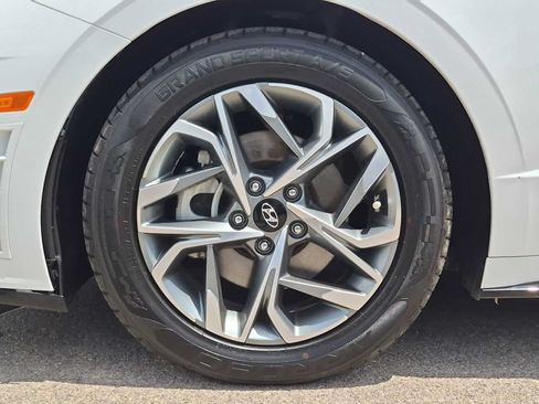 Used 2022 Hyundai Sonata SEL FWD image 13