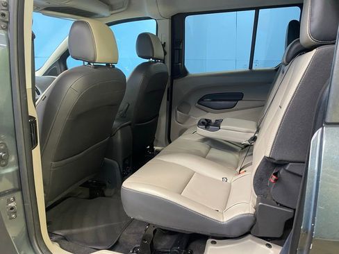 Used 2017 Ford Transit Connect XLT image 33