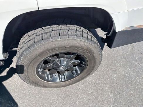 Used 2016 Toyota 4Runner SR5 AWD/4WD image 23