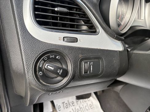 Used 2019 Dodge Journey GT AWD/4WD image 12