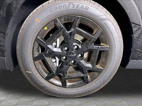 New 2026 Kia Carnival SX Prestige FWD image 13
